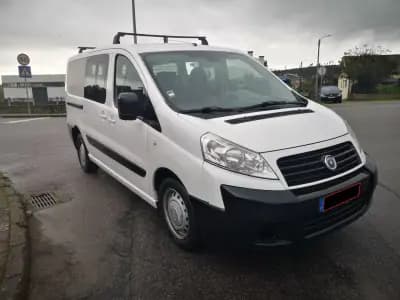 Vendo Fiat Scudo 2011 - 8999 EUR, 350000 km - AUTO.MOTO.pt