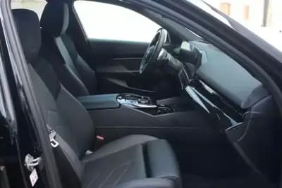 Sell BMW 520 2024 - 59480 EUR, 24831 km - AUTO.MOTO.pt