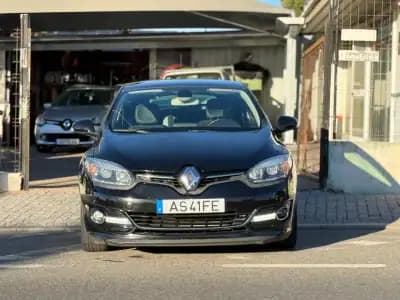 Sell Renault Mégane Coupe 2014 - 12900 EUR, 155557 km - AUTO.MOTO.pt