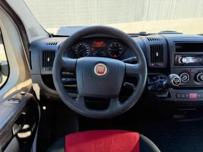 Vendo Fiat Ducato 2012 - 10750 EUR, 299999 km - AUTO.MOTO.pt