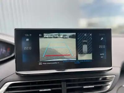 Vendo Peugeot 5008 2024 - 29750 EUR, 32015 km - AUTO.MOTO.pt