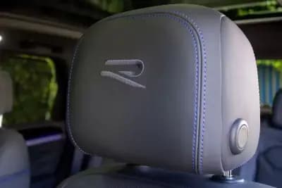 Vendo Volkswagen Touareg 2021 - 59900 EUR, 55000 km - AUTO.MOTO.pt