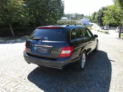 Vendo Mercedes-Benz C 180 2012 - 13490 EUR, 240000 km - AUTO.MOTO.pt