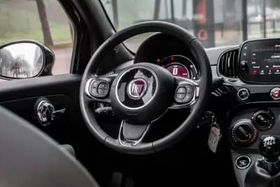 Sell Fiat 500 2021 - 11990 EUR, 76615 km - AUTO.MOTO.pt