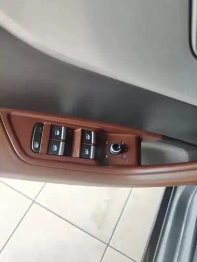 Sell Audi A4 Avant 2016 - 20450 EUR, 174000 km - AUTO.MOTO.pt