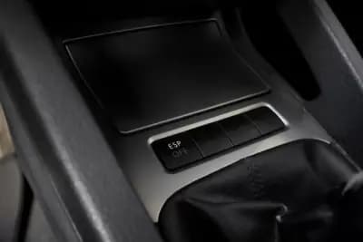 Vendo Volkswagen Golf 2003 - 4900 EUR, 208740 km - AUTO.MOTO.pt