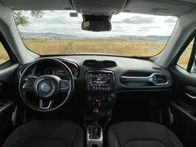 Vendo Jeep Renegade 2018 - 18980 EUR, 112000 km - AUTO.MOTO.pt