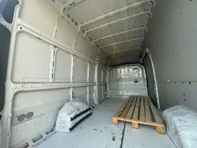 Sell Peugeot Boxer 2.2 HDi 435 L4H3 2015 - 17900 EUR, 156932 km - AUTO.MOTO.pt