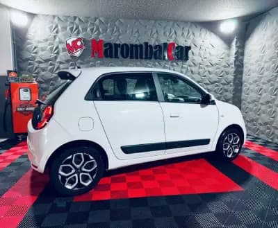 Sell Renault Twingo 2020 - 11990 EUR, 60657 km - AUTO.MOTO.pt