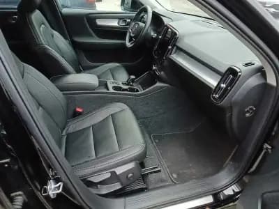 Sell Volvo XC 40 2021 - 29990 EUR, 43368 km - AUTO.MOTO.pt