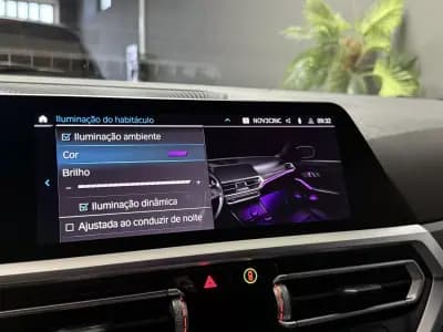 Vendo BMW 330e 2021 - 32490 EUR, 152987 km - AUTO.MOTO.pt