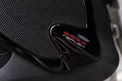 Sell Renault Clio 2017 - 11999 EUR, 138000 km - AUTO.MOTO.pt