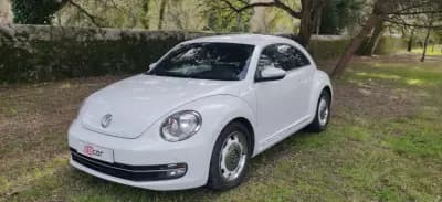 Vendo Volkswagen New Beetle 2015 - 14950 EUR, 156200 km - AUTO.MOTO.pt