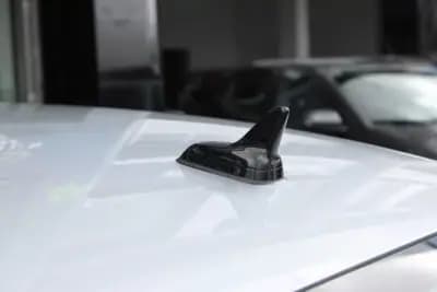 Vendo Volkswagen Passat 2021 - 21900 EUR, 22076 km - AUTO.MOTO.pt