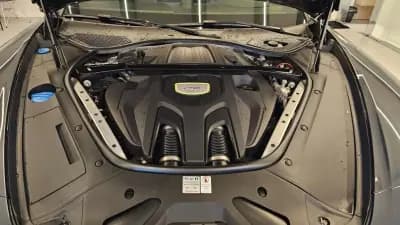 Sell Porsche Panamera Sport Turismo 2018 - 71900 EUR, 135500 km - AUTO.MOTO.pt