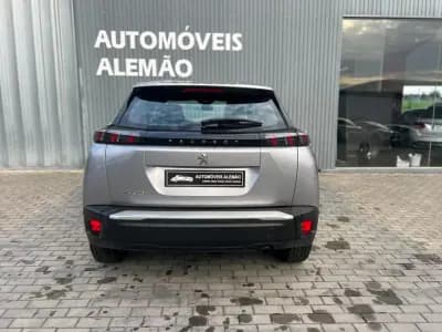 Sell Peugeot 2008 2023 - 17900 EUR, 83622 km - AUTO.MOTO.pt
