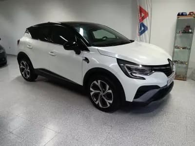 Sell Renault Captur 2022 - 17500 EUR, 77000 km - AUTO.MOTO.pt