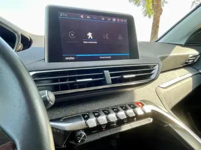 Vendo Peugeot 5008 2020 - 20980 EUR, 74000 km - AUTO.MOTO.pt