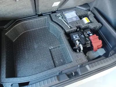 Sell Toyota Corolla 2024 - 34980 EUR, 32465 km - AUTO.MOTO.pt