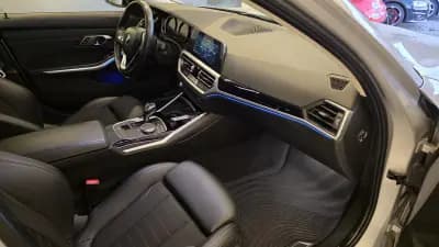 Sell BMW 318 2020 - 21500 EUR, 264805 km - AUTO.MOTO.pt