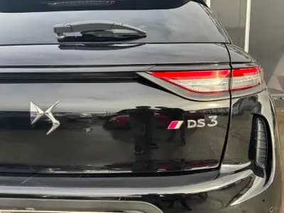 Vendo DS DS3 Crossback 2019 - 17490 EUR, 42319 km - AUTO.MOTO.pt