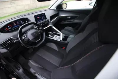 Sell Peugeot 5008 2019 - 16990 EUR, 120000 km - AUTO.MOTO.pt