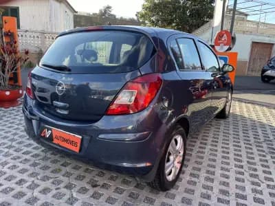 Sell Opel Corsa 2010 - 6950 EUR, 92955 km - AUTO.MOTO.pt