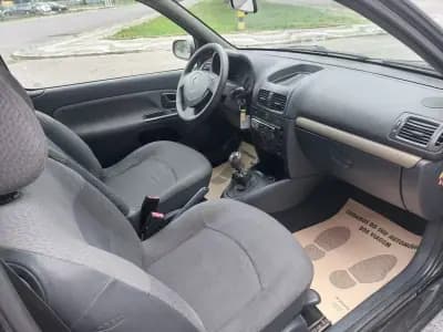 Sell Renault Clio 2004 - 2990 EUR, 268181 km - AUTO.MOTO.pt