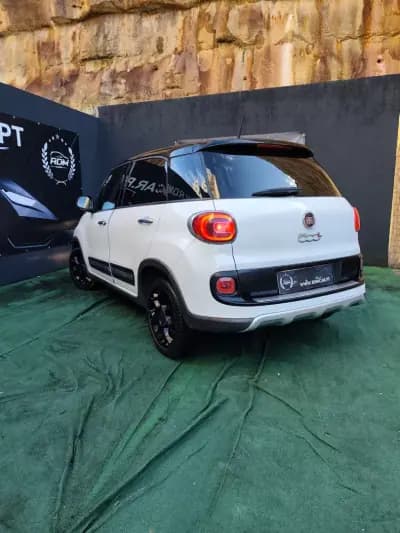 Sell Fiat 500L 2018 - 10990 EUR, 135000 km - AUTO.MOTO.pt
