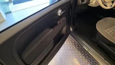 Sell Fiat 500 2020 - 14900 EUR, 29049 km - AUTO.MOTO.pt