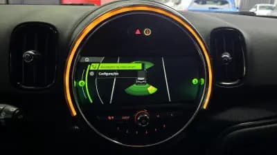 Sell MINI Countryman 2018 - 21550 EUR, 127363 km - AUTO.MOTO.pt