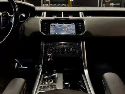 Vendo Land Rover Range Rover Sport 2015 - 34990 EUR, 186000 km - AUTO.MOTO.pt