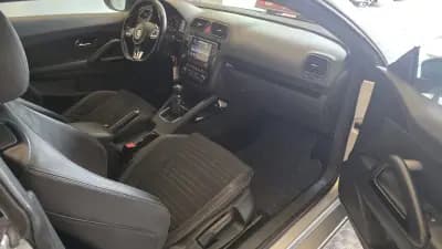 Vendo Volkswagen Scirocco 2010 - 10900 EUR, 289436 km - AUTO.MOTO.pt
