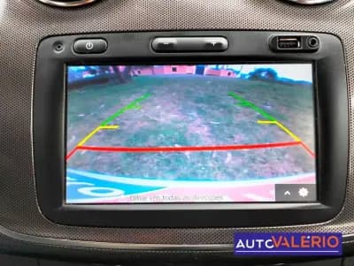 Vendo Dacia Sandero 2019 - 11950 EUR, 52000 km - AUTO.MOTO.pt