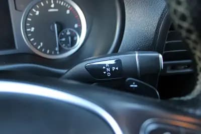 Sell Mercedes-Benz Vito Tourer 2021 - 29900 EUR, 202585 km - AUTO.MOTO.pt