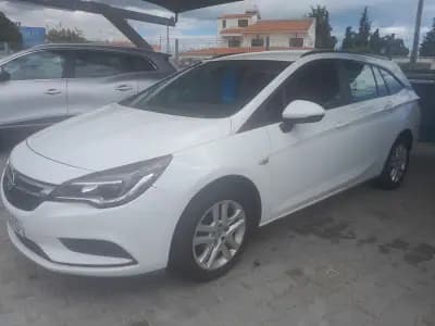 Sell Opel Astra Sports Tourer 2019 - 7990 EUR, 260000 km - AUTO.MOTO.pt