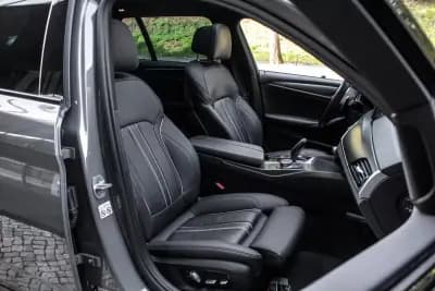 Vendo BMW 530e 2022 - 42390 EUR, 52311 km - AUTO.MOTO.pt