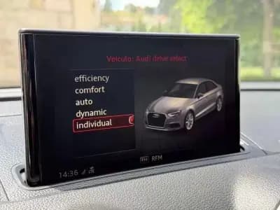 Sell Audi A3 Limousine 2017 - 16990 EUR, 203000 km - AUTO.MOTO.pt