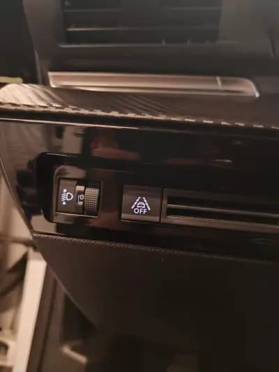 Vendo Peugeot 508 2020 - 19750 EUR, 112000 km - AUTO.MOTO.pt