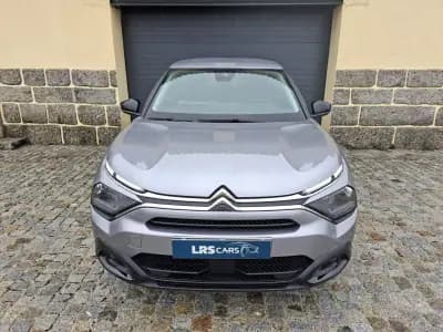 Sell Citroën C4 2022 - 16490 EUR, 55721 km - AUTO.MOTO.pt