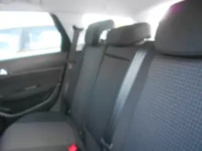 Vendo Peugeot 308 SW 2019 - 13900 EUR, 120232 km - AUTO.MOTO.pt