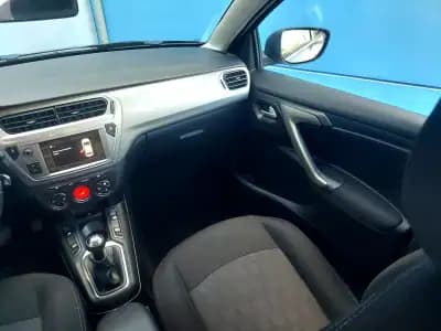 Sell Citroën C-Elysée 2018 - 12500 EUR, 63213 km - AUTO.MOTO.pt