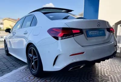 Vendo Mercedes-Benz A 180 Limousine 2020 - 29950 EUR, 97000 km - AUTO.MOTO.pt