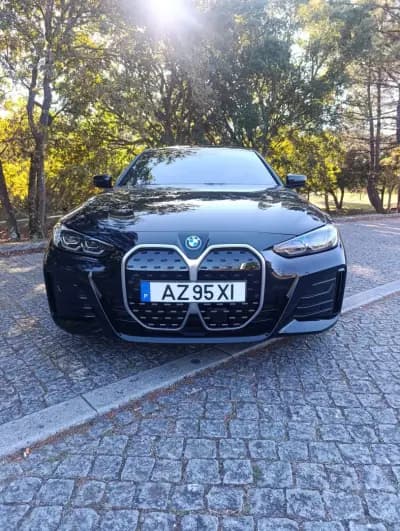 Vendo BMW i4 2023 - 49900 EUR, 56000 km - AUTO.MOTO.pt