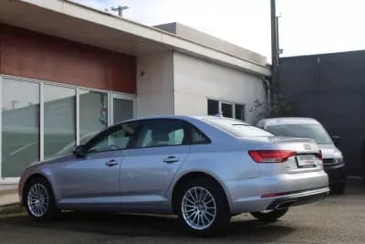 Vendo Audi A4 2019 - 19990 EUR, 168000 km - AUTO.MOTO.pt
