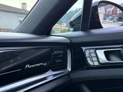 Vendo Porsche Panamera 2020 - 81990 EUR, 59987 km - AUTO.MOTO.pt