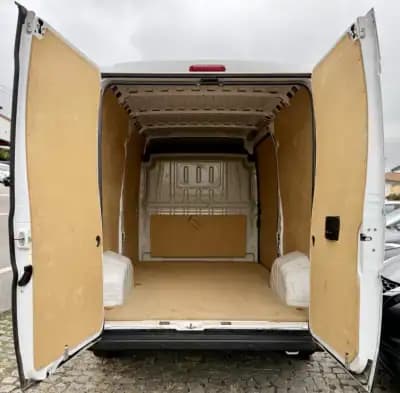 Sell Fiat Ducato 2023 - 26950 EUR, 31000 km - AUTO.MOTO.pt