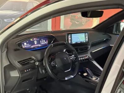 Vendo Peugeot 3008 2021 - 29990 EUR, 73877 km - AUTO.MOTO.pt