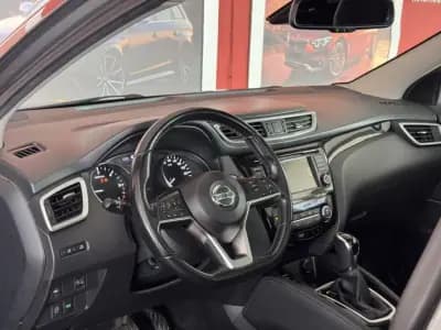 Vendo Nissan Qashqai 2020 - 23500 EUR, 99546 km - AUTO.MOTO.pt