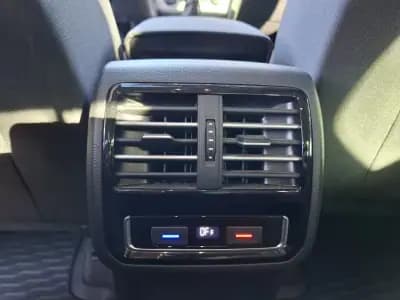 Sell Volkswagen Passat 2016 - 14500 EUR, 181600 km - AUTO.MOTO.pt